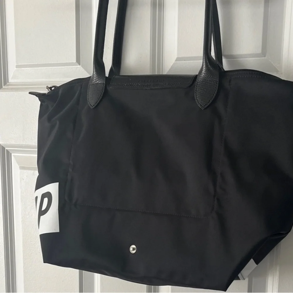 Longchamp Le Pilate Logo Shoulder Bag - Picture 2 of 10